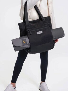 EUC Lole Yoga - Lily Convertible Tote Backpack